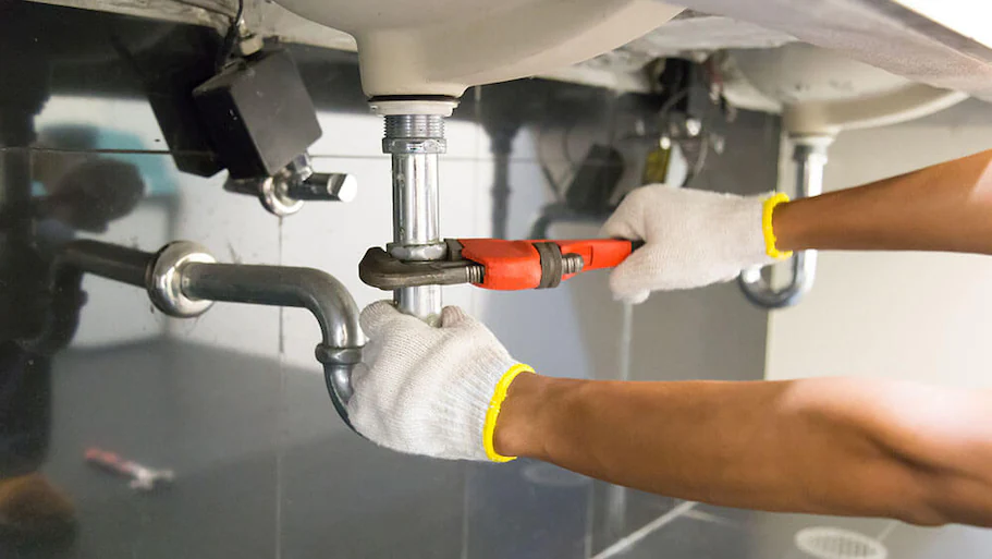 Choosing a Reliable Local Plumber: A Comprehensive Guide for London, WV